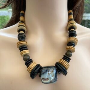 Chunky Statement Agate Necklace Wood Beads jewelry